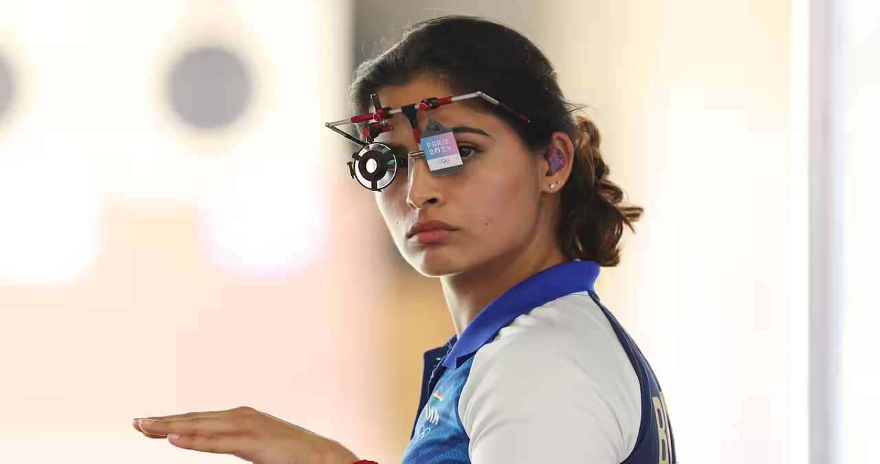 Manu Bhaker तीसरे मेडल जीतने के काफी करीब, 25 मीटर पिस्टल Qualification में दूसरे स्थान पर रहकर फाइनल में की एंट्री